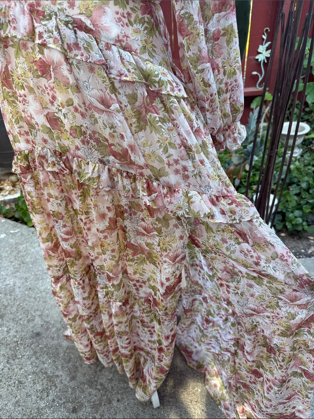 Fleur Dress in Peach Dusty Rose Floral Astr The Label - Picture 4 of 10